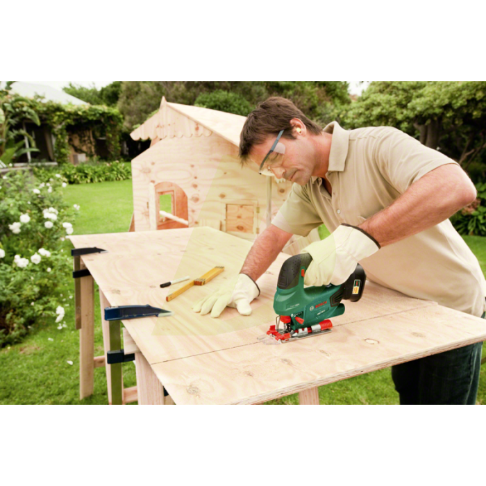 Аккумуляторный лобзик BOSCH PST 18 LI (0603011020) Аккумуляторный лобзик BOSCH PST 18 LI (0603011020)