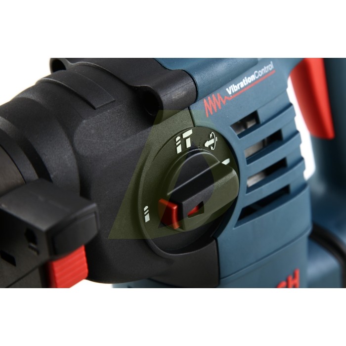 Перфоратор BOSCH GBH 3-28 DRE Professional (061123A000) Перфоратор BOSCH GBH 3-28 DRE Professional (061123A000)