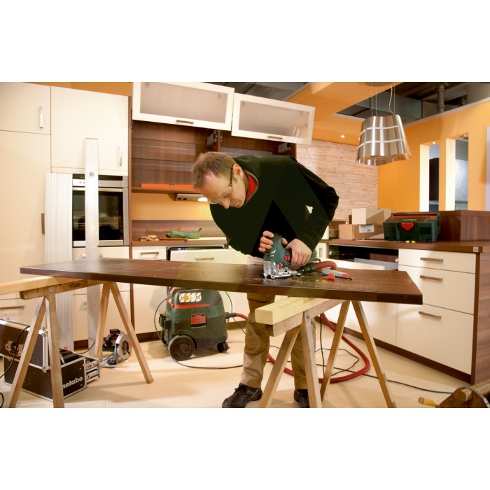 Электрический лобзик METABO STE 140 Plus (601403700) Электрический лобзик METABO STE 140 Plus (601403700)