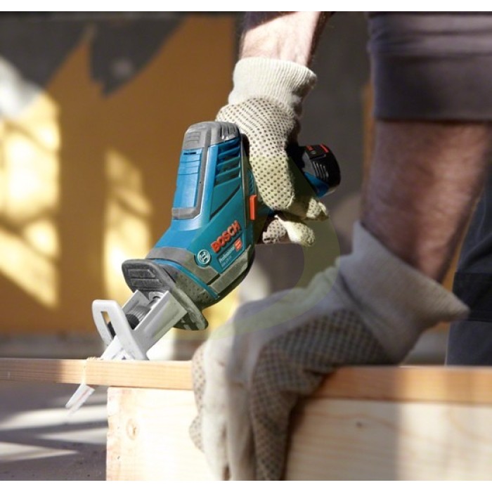 Аккумуляторная сабельная пила BOSCH GSA 12 V-14 Professional (060164L902) Аккумуляторная сабельная пила BOSCH GSA 12 V-14 Professional (060164L902)