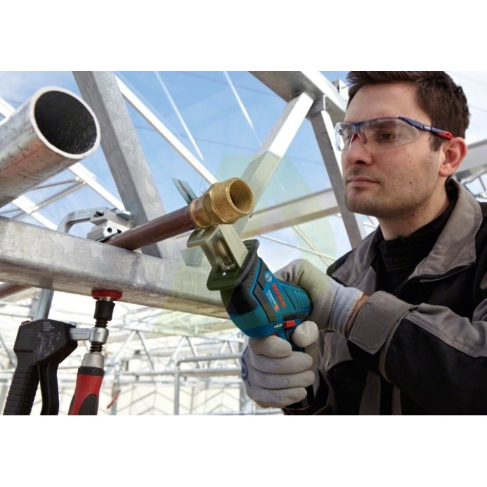 Аккумуляторная сабельная пила BOSCH GSA 12 V-14 Professional (060164L902) Аккумуляторная сабельная пила BOSCH GSA 12 V-14 Professional (060164L902)