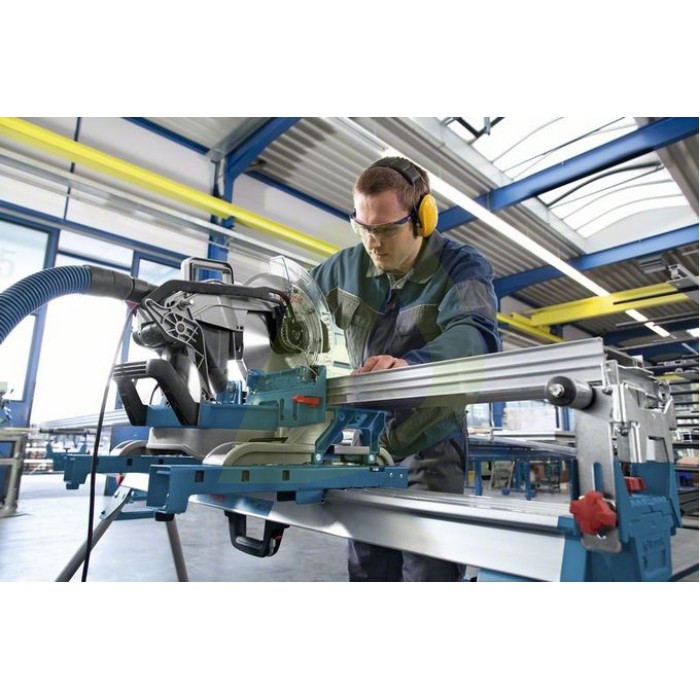 Торцовочная пила BOSCH GCM 12 JL BOSCH Professional (0601B21100) Торцовочная пила BOSCH GCM 12 JL BOSCH Professional (0601B21100)