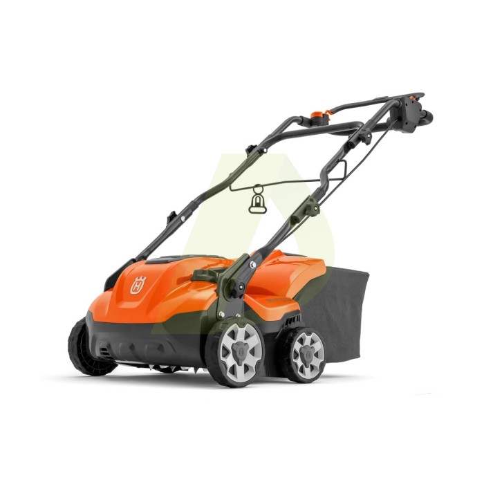 Скарификатор электрический HUSQVARNA S138C (9679223-01) Скарификатор электрический HUSQVARNA S138C (9679223-01)