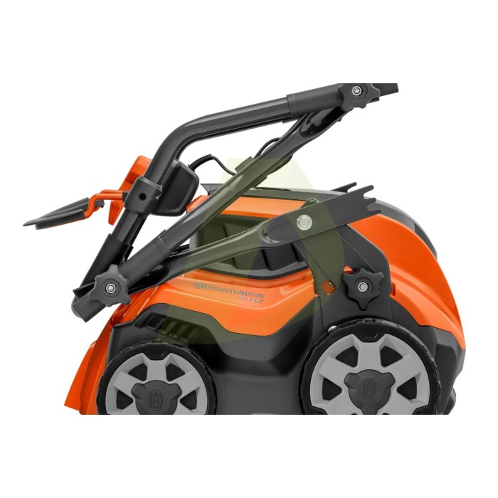 Скарификатор электрический HUSQVARNA S138C (9679223-01) Скарификатор электрический HUSQVARNA S138C (9679223-01)