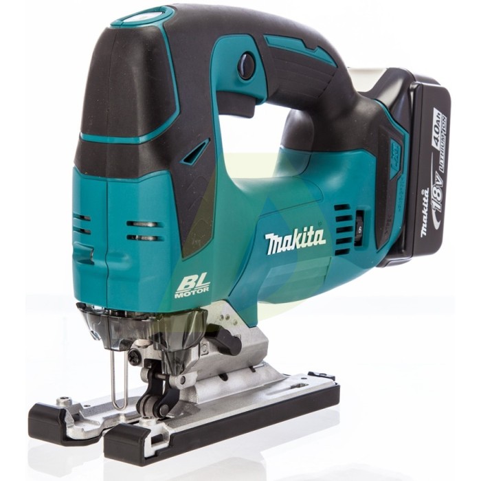 Акумуляторний лобзик MAKITA DJV 182Z (без акумулятора) Акумуляторний лобзик MAKITA DJV 182Z (без акумулятора)