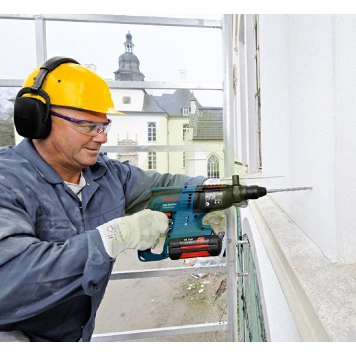 Аккумуляторный перфоратор BOSCH GBH 36 VF-LI (0611901R0V) Аккумуляторный перфоратор BOSCH GBH 36 VF-LI (0611901R0V)