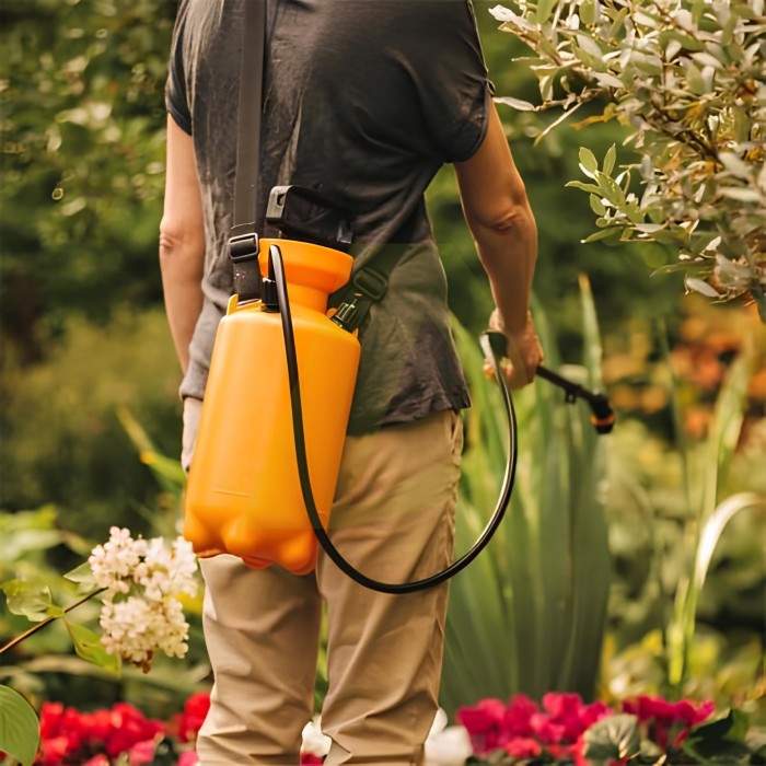 Опрыскиватель ручной FISKARS 1025934 Опрыскиватель ручной FISKARS 1025934