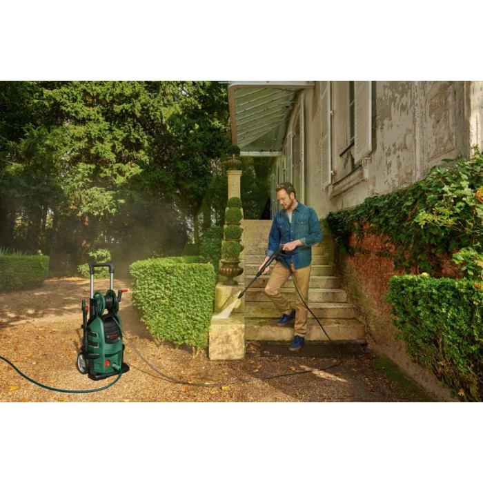 Мойка высокого давления электрическая BOSCH Advanced Aquatak 150 (06008A7700) Мойка высокого давления электрическая BOSCH Advanced Aquatak 150 (06008A7700)