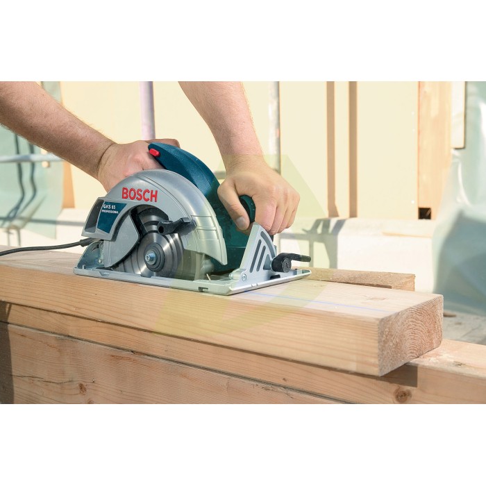 Дисковая ручная пила BOSCH GKS 65 GCE Professional (0601668900) Дисковая ручная пила BOSCH GKS 65 GCE Professional (0601668900)