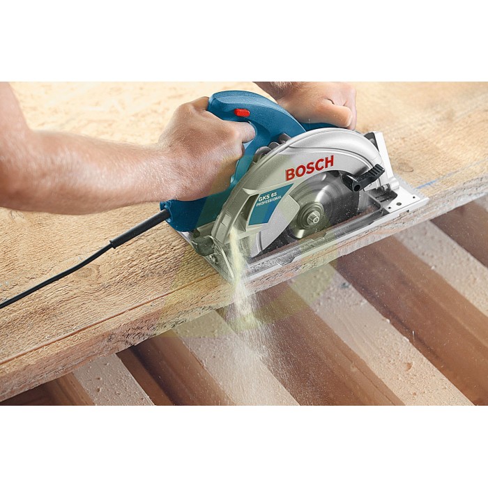 Дисковая ручная пила BOSCH GKS 65 GCE Professional (0601668900) Дисковая ручная пила BOSCH GKS 65 GCE Professional (0601668900)