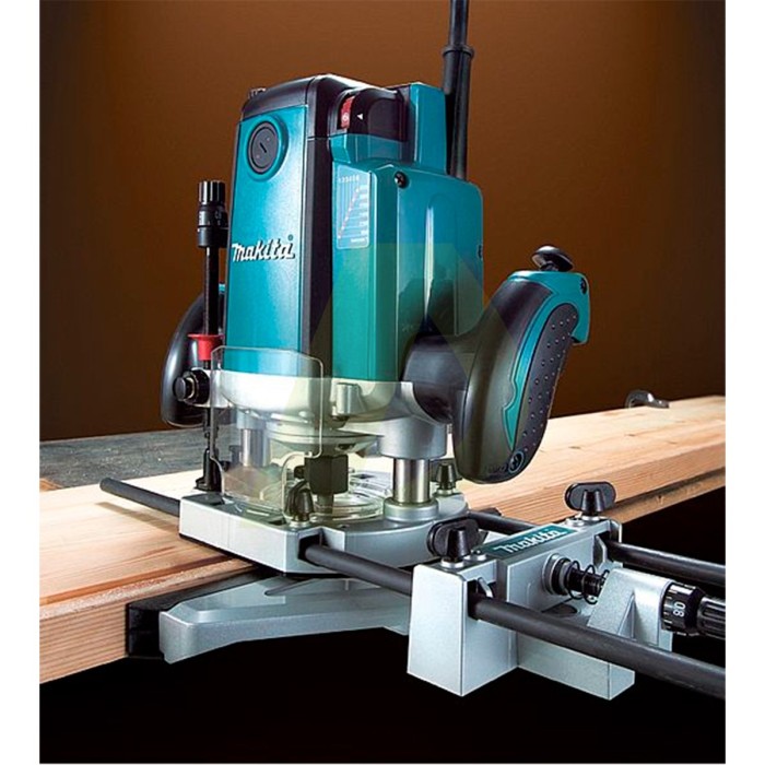 Фрезер MAKITA RP2300FC Фрезер MAKITA RP2300FC