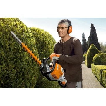 Бензиновые ножницы для живой изгороди STIHL HS 82 T (42370112951)