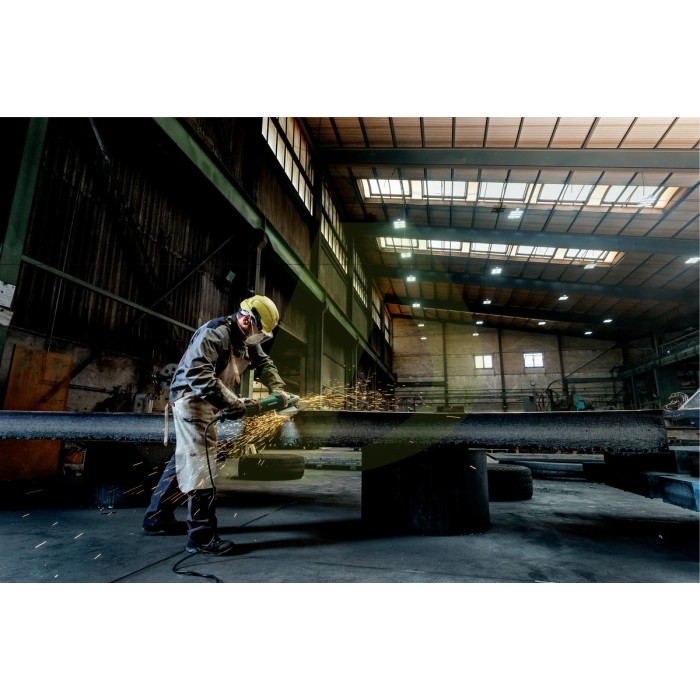 Угловая шлифмашина METABO WE 24-230 MVT (606469000) Угловая шлифмашина METABO WE 24-230 MVT (606469000)