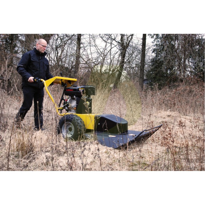 Промислова газонокосарка TEXAS Multi Cut 610 (90063180) Промислова газонокосарка TEXAS Multi Cut 610 (90063180)