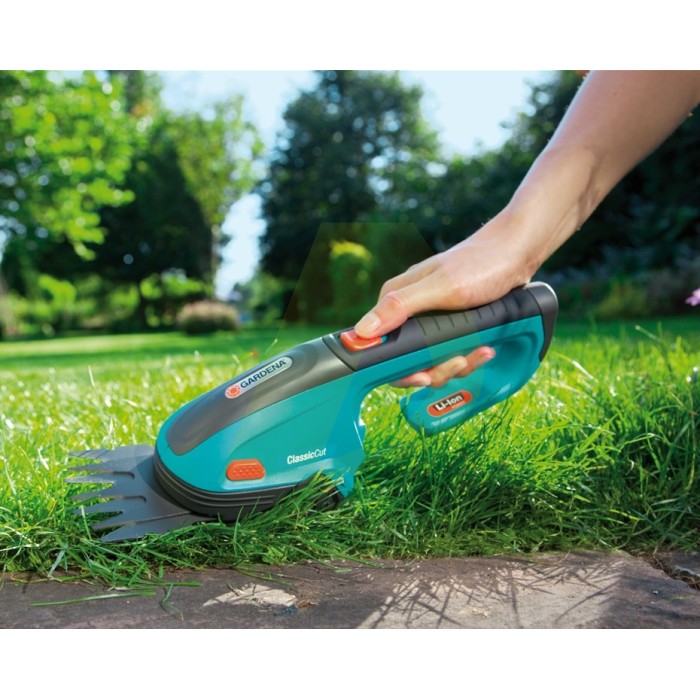 Аккумуляторные ножницы для травы GARDENA ComfortCut (08893-20.000.00) Аккумуляторные ножницы для травы GARDENA ComfortCut (08893-20.000.00)