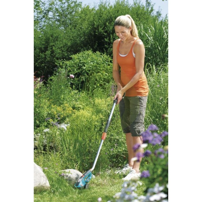 Аккумуляторные ножницы для травы GARDENA ComfortCut (08893-20.000.00) Аккумуляторные ножницы для травы GARDENA ComfortCut (08893-20.000.00)