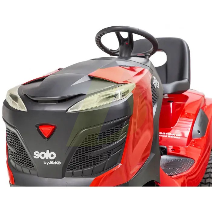 Садовый трактор SOLO by AL-KO T 15-93,7 HD-A (127417) Садовый трактор SOLO by AL-KO T 15-93,7 HD-A (127417)
