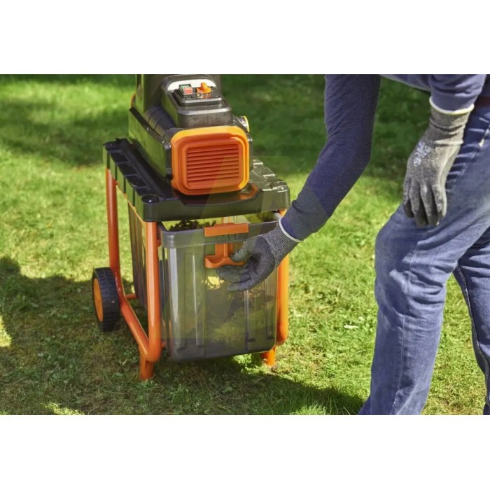 Измельчитель электрический BLACK+DECKER BEGAS5800 Измельчитель электрический BLACK+DECKER BEGAS5800