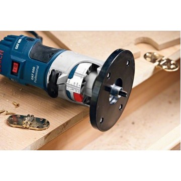 Фрезер BOSCH GKF 600 Professional (060160A100)