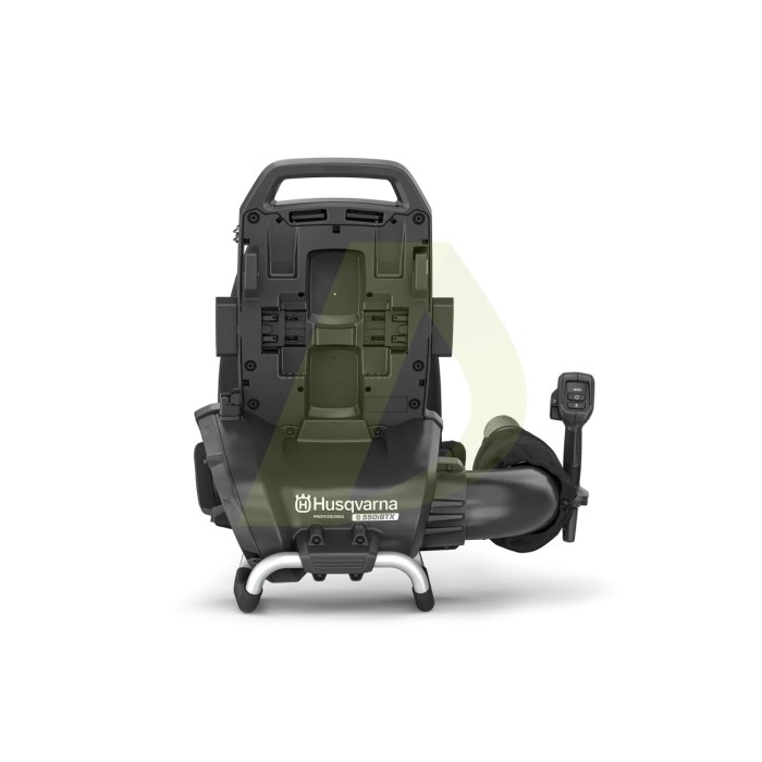 Аккумуляторный ранцевый воздуходув HUSQVARNA 550iBTX (9676811-02) Аккумуляторный ранцевый воздуходув HUSQVARNA 550iBTX (9676811-02)