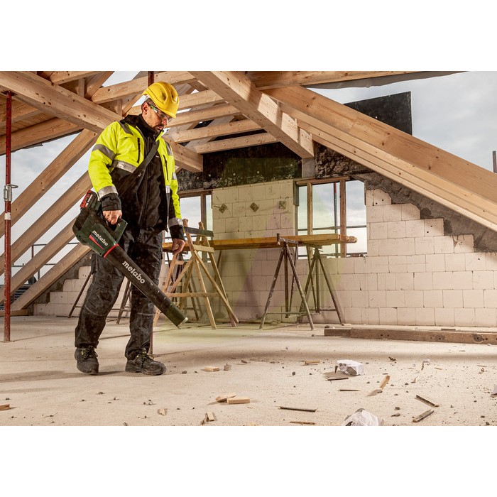 Аккумуляторный воздуходув METABO LB 18 LTX BL (601607850) Аккумуляторный воздуходув METABO LB 18 LTX BL (601607850)