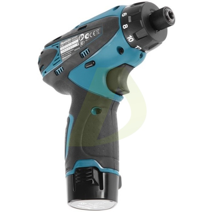 Акумуляторний шуруповерт MAKITA DF 030 DWE Акумуляторний шуруповерт MAKITA DF 030 DWE