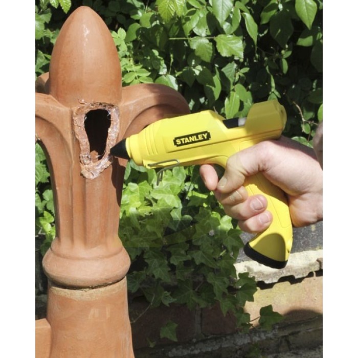 Клеевый пистолет STANLEY STHT6-70416 Клеевый пистолет STANLEY STHT6-70416