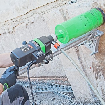 Установка алмазного бурения EIBENSTOCK DB200 + набор крепежа + бак (0B33EGR0K)