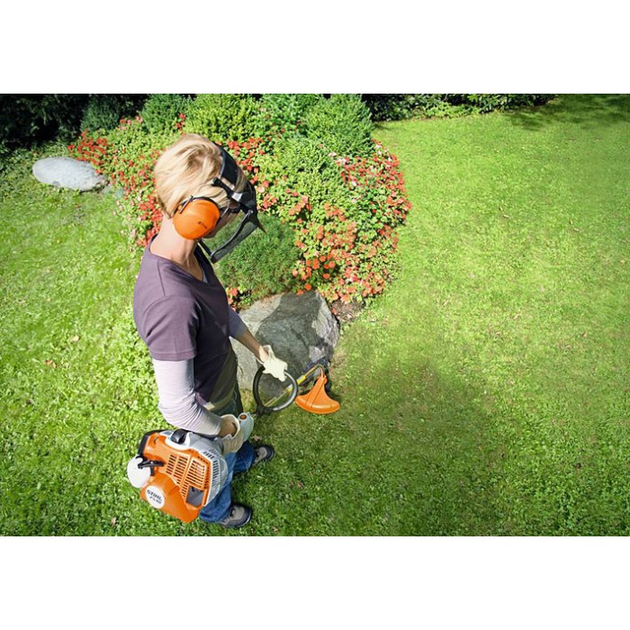 Мотокоса STIHL FS 38 (41400112377) Мотокоса STIHL FS 38 (41400112377)
