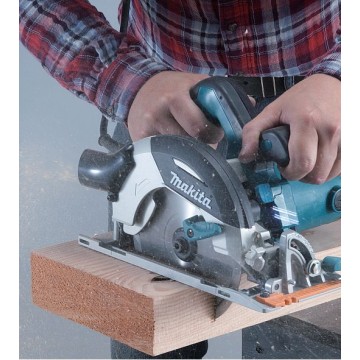 Дисковая ручная пила MAKITA HS6100