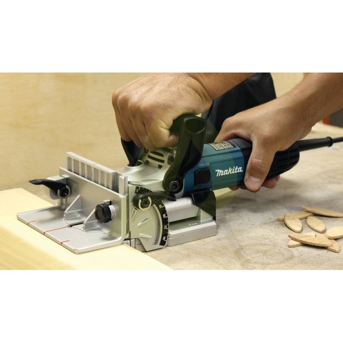 Фрезер MAKITA PJ7000 Фрезер MAKITA PJ7000