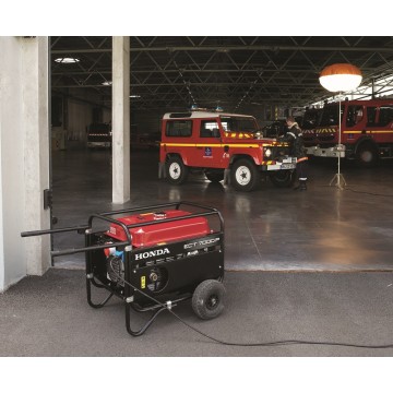 Генератор бензиновый HONDA ECMT7000K1-GVW