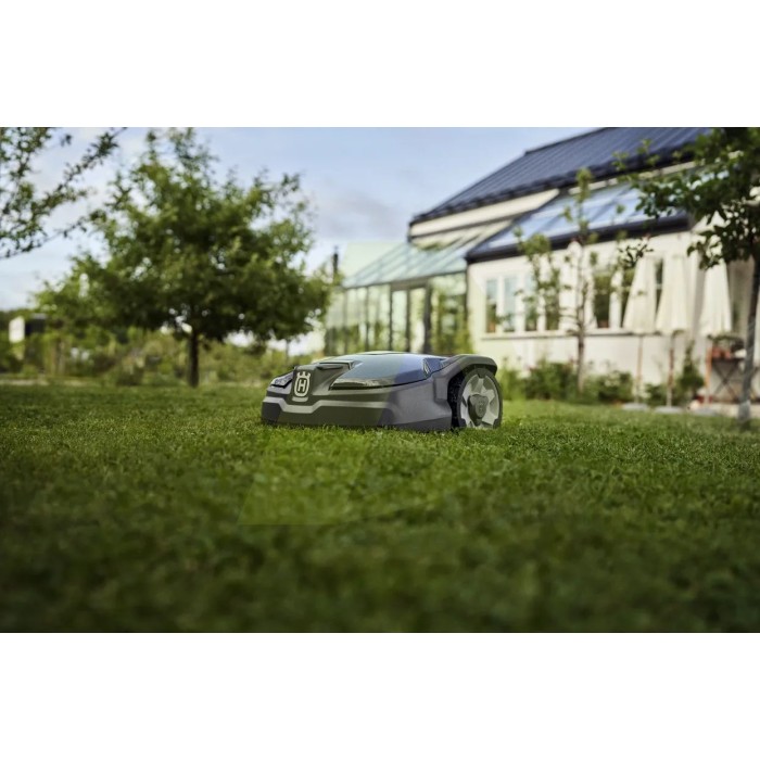 Газонокосилка-робот HUSQVARNA AM 315 II (9705268-11) Газонокосилка-робот HUSQVARNA AM 315 II (9705268-11)