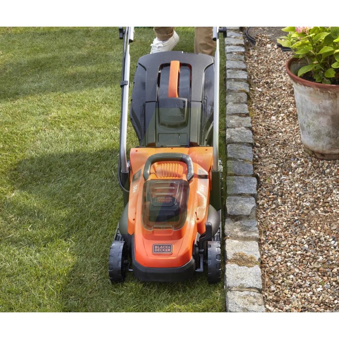 Акумуляторна газонокосарка BLACK+DECKER BCMW 3336L2 Акумуляторна газонокосарка BLACK+DECKER BCMW 3336L2