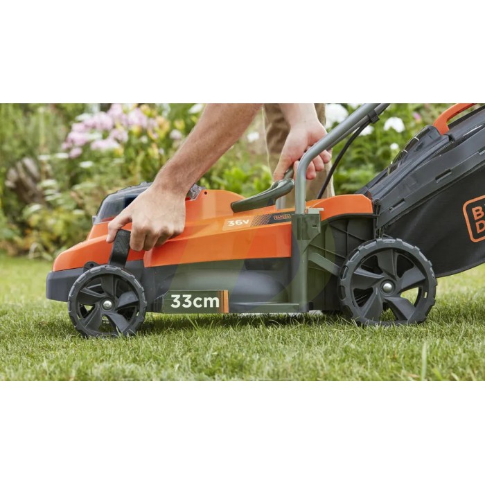 Акумуляторна газонокосарка BLACK+DECKER BCMW 3336L2 Акумуляторна газонокосарка BLACK+DECKER BCMW 3336L2