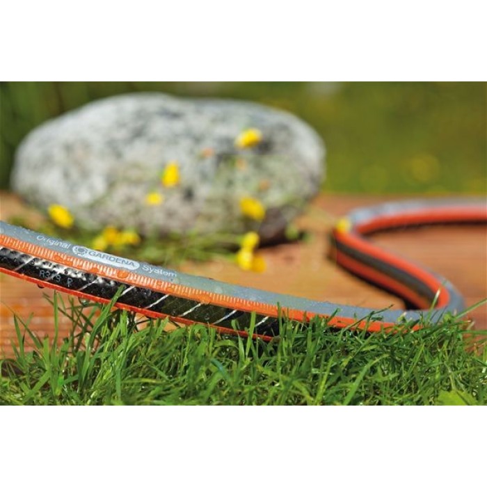 Шланг GARDENA Flex (1/2") 20 м с коннекторами (18034-20.000.00) Шланг GARDENA Flex (1/2") 20 м с коннекторами (18034-20.000.00)