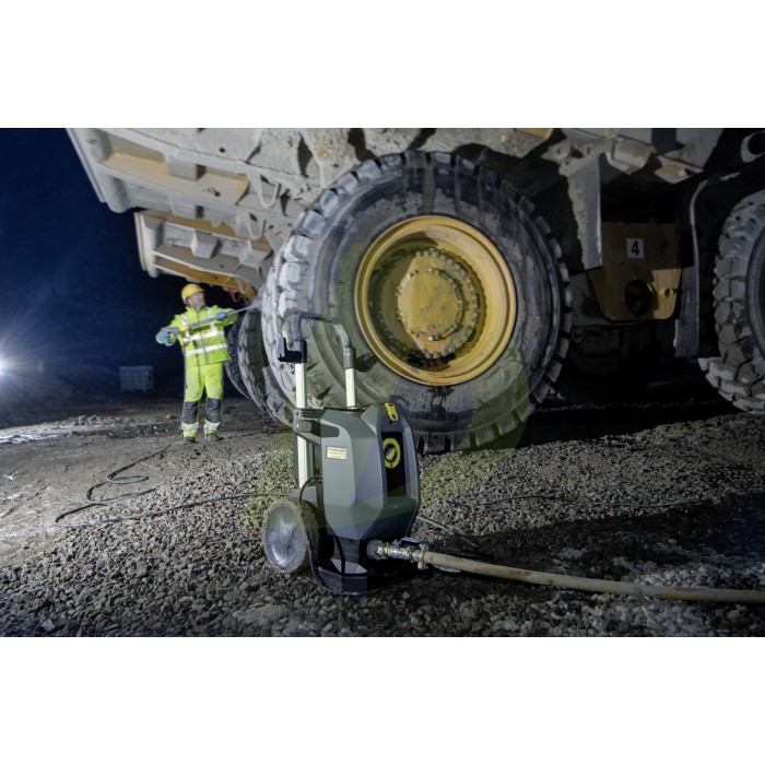 Мийка високого тиску електрична KARCHER HD 13/18-4 S (1.286-932.0) Мийка високого тиску електрична KARCHER HD 13/18-4 S (1.286-932.0)