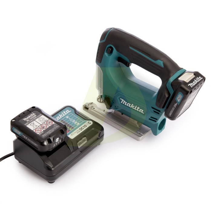 Аккумуляторный лобзик MAKITA JV 101 DWAE Аккумуляторный лобзик MAKITA JV 101 DWAE