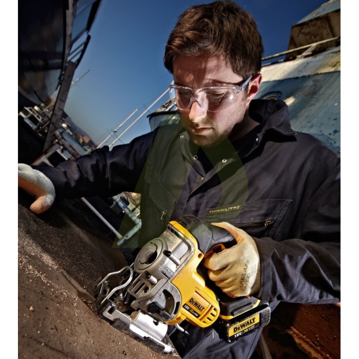 Аккумуляторный лобзик DeWALT DCS331N Аккумуляторный лобзик DeWALT DCS331N