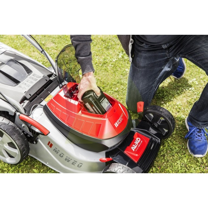 Акумуляторна газонокосарка AL-KO Moweo 46.5 Li SP (119707) Акумуляторна газонокосарка AL-KO Moweo 46.5 Li SP (119707)