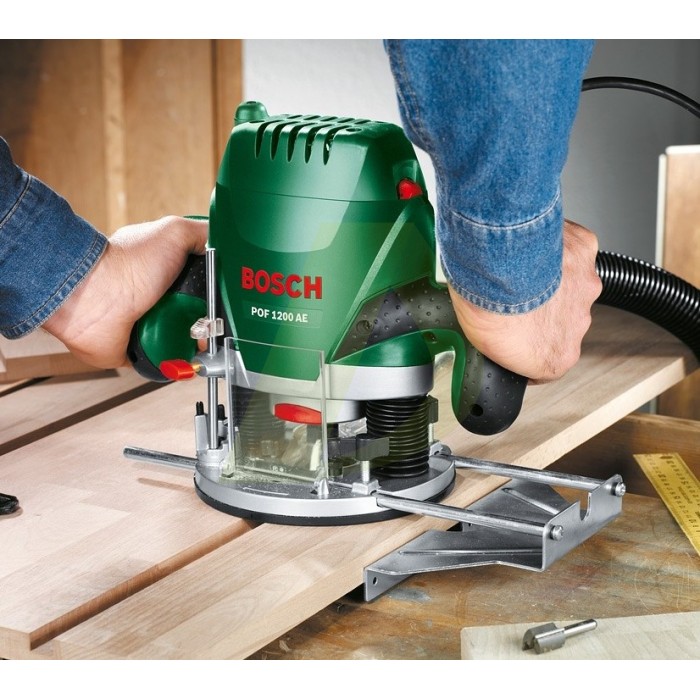 Фрезер BOSCH POF 1200 AE (060326A100) Фрезер BOSCH POF 1200 AE (060326A100)