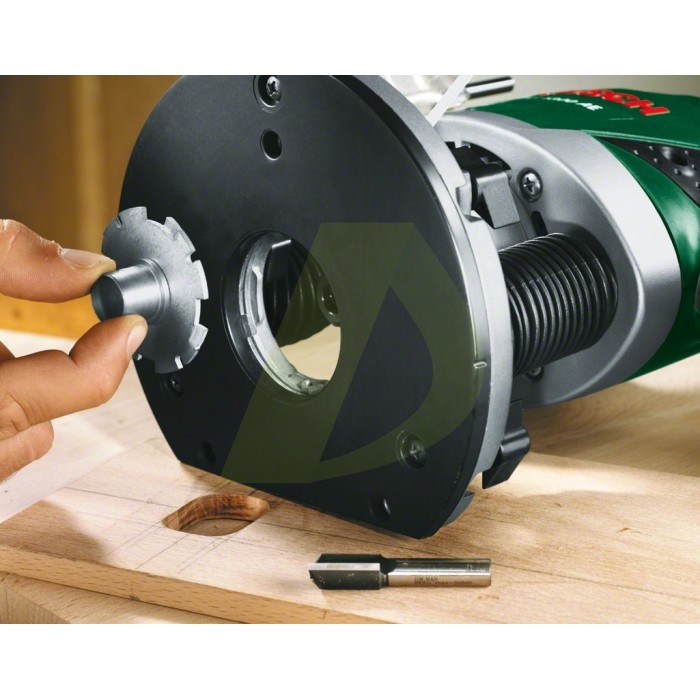 Фрезер BOSCH POF 1200 AE (060326A100) Фрезер BOSCH POF 1200 AE (060326A100)