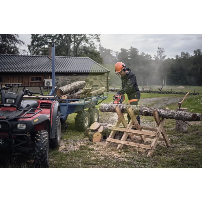 Аккумуляторная цепная пила HUSQVARNA 340i Аккумуляторная цепная пила HUSQVARNA 340i