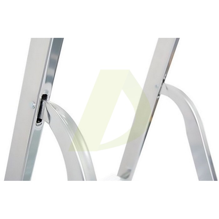 Стремянка односторонняя алюминиевая KRAUSE Corda, 1 секция, 5 ступ., 1,7 м (000729) Стремянка односторонняя алюминиевая KRAUSE Corda, 1 секция, 5 ступ., 1,7 м (000729)