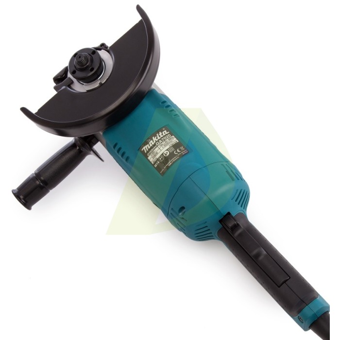 Угловая шлифмашина MAKITA GA 7020 SF Угловая шлифмашина MAKITA GA 7020 SF