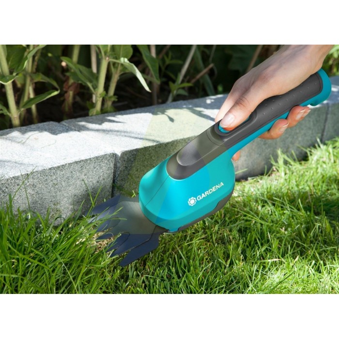 Аккумуляторные ножницы для травы GARDENA AccuCut (09850-20.000.00) Аккумуляторные ножницы для травы GARDENA AccuCut (09850-20.000.00)