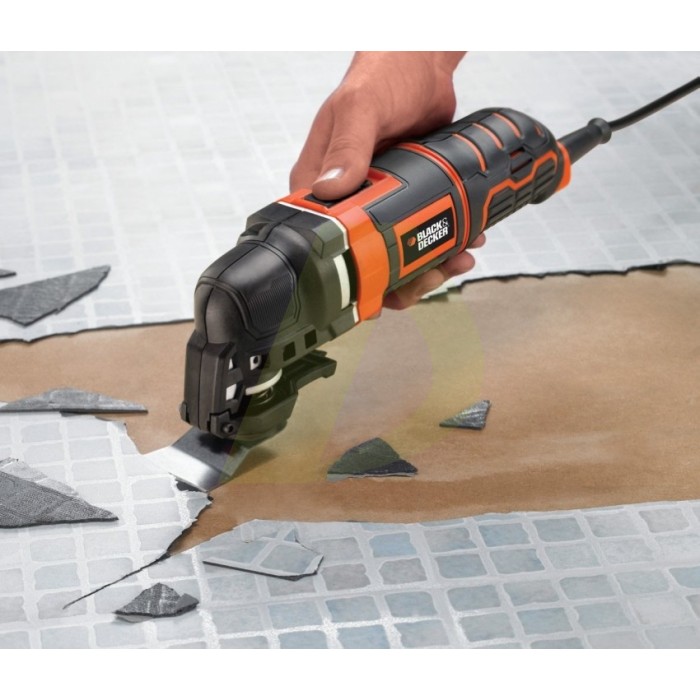 Многофункциональный инструмент BLACK+DECKER MT300KA Многофункциональный инструмент BLACK+DECKER MT300KA