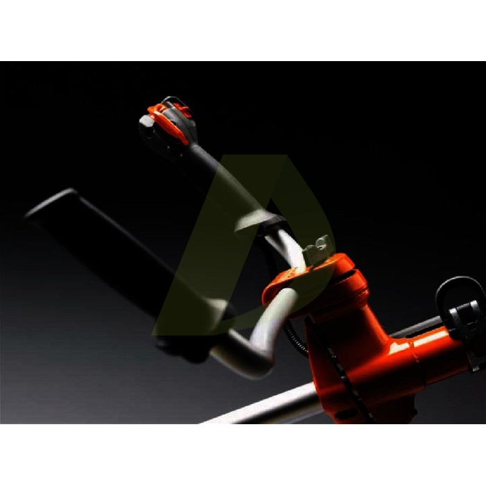 Мотокоса HUSQVARNA 135R (9666048-01) Мотокоса HUSQVARNA 135R (9666048-01)