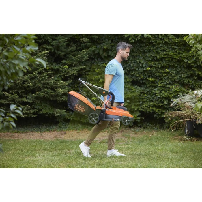 Аккумуляторная газонокосилка BLACK+DECKER BCMW 3336L1 Аккумуляторная газонокосилка BLACK+DECKER BCMW 3336L1