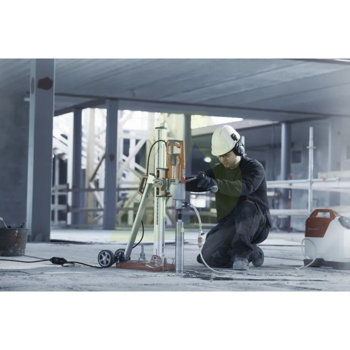 Стійка дриля алмазного буріння HUSQVARNA DS250 Single Speed (9668273-05) Стійка дриля алмазного буріння HUSQVARNA DS250 Single Speed (9668273-05)